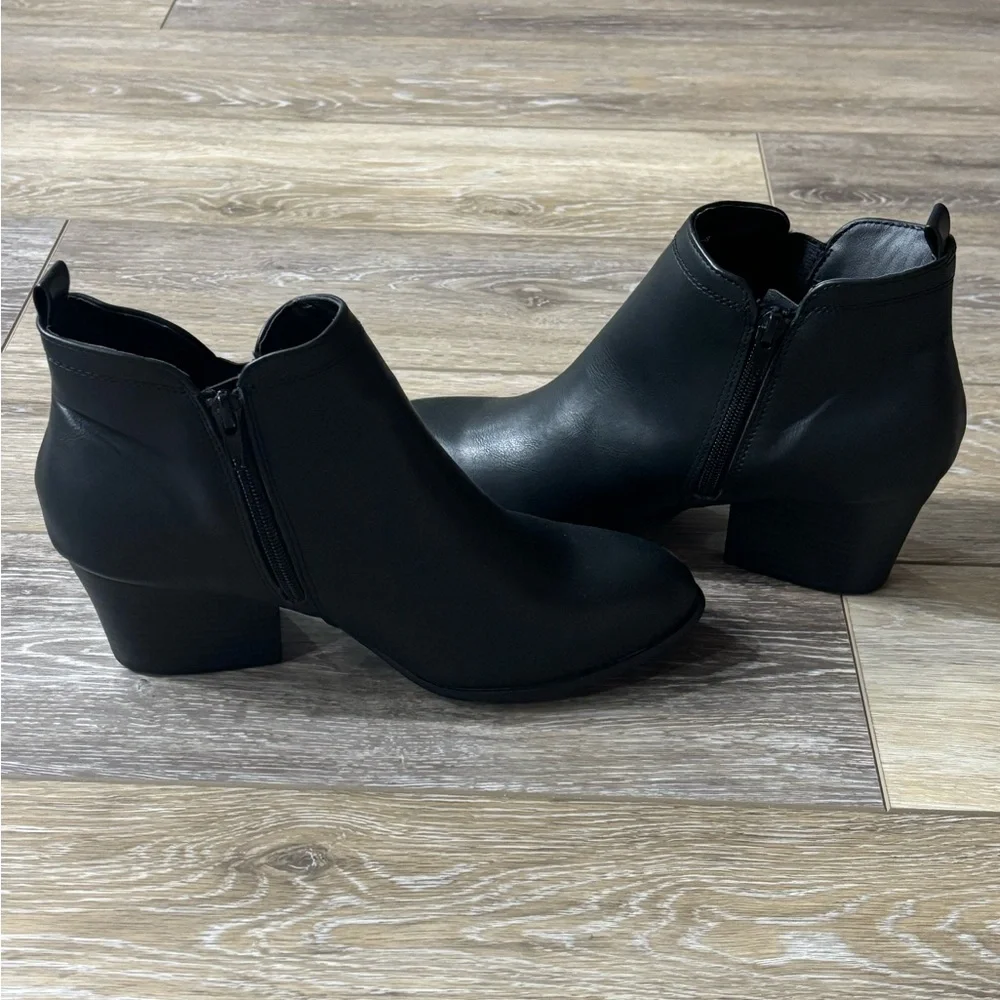 Steve Madden steve madden